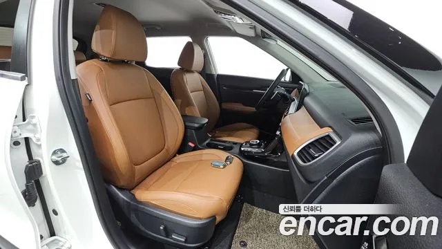 Kia Seltos New — Фото автомобиля 16