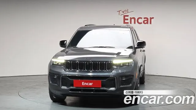 Jeep Cherokee Grand Cherokee(WL) L 3.6 Overland — Фото автомобиля 3