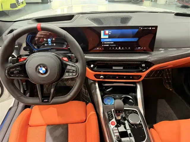BMW M4 — Фото автомобиля 10