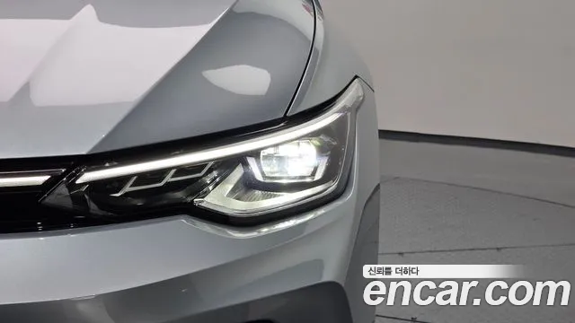 Volkswagen Golf Golf 8 поколение 2.0 TDI Prestige — Фото автомобиля 18