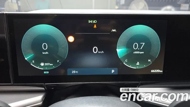 Hyundai Grandeur GN7 — Фото автомобиля 8