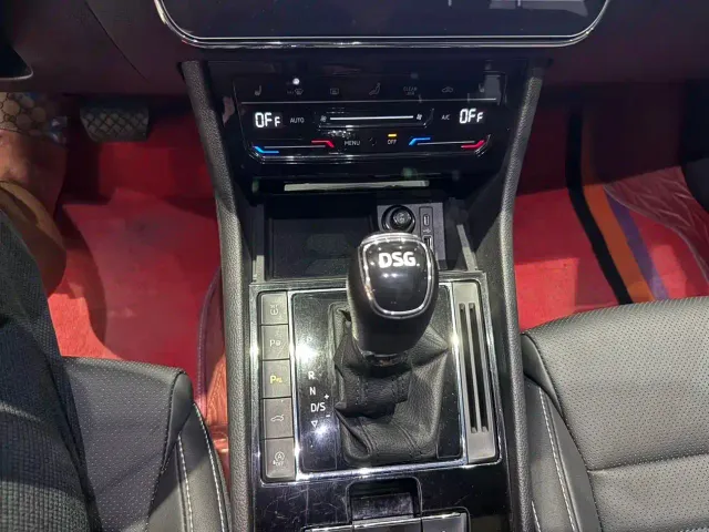 Skoda Superb — Фото автомобиля 16