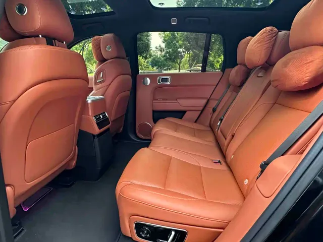 Li Auto L7 — Фото автомобиля 17