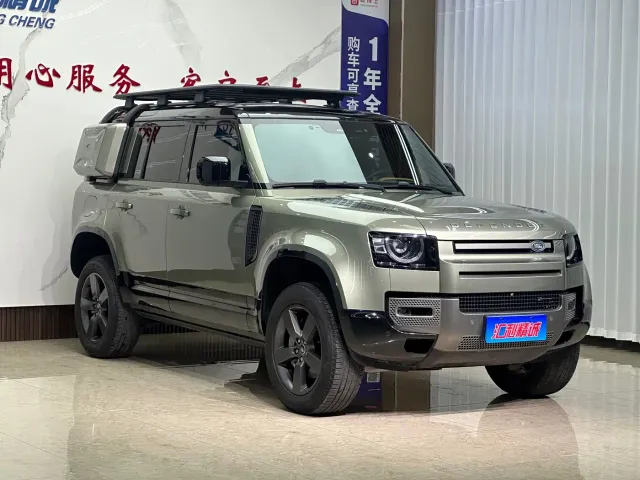 Land Rover Land Rover Defender 2023 Model 110 3.0T P400 X-DYNAMIC HSE — Фото автомобиля 3