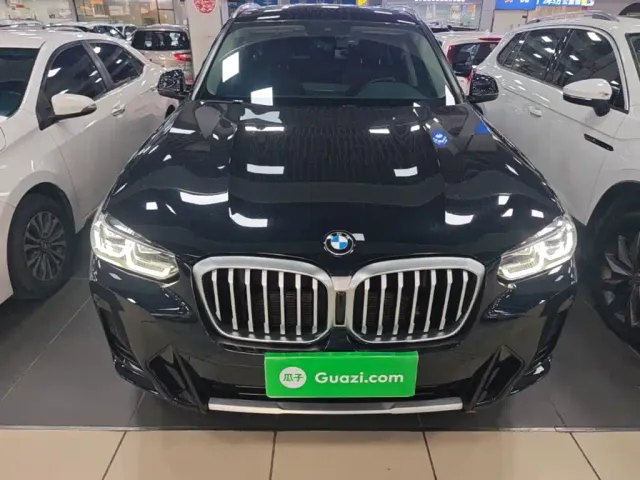 BMW X3 — Фото автомобиля 2