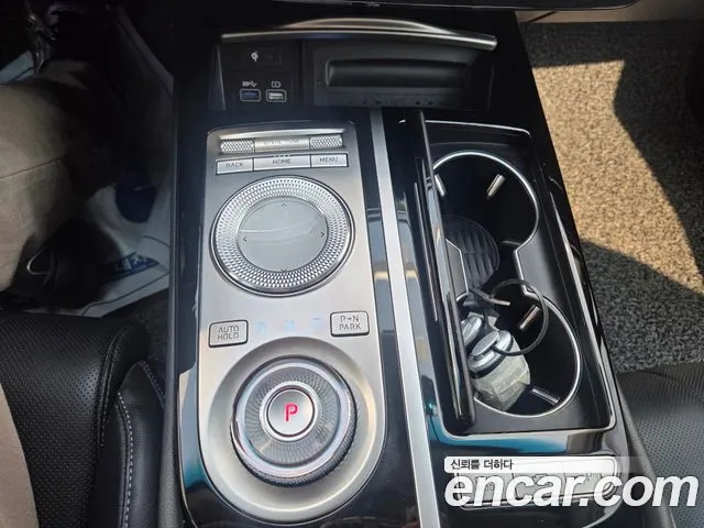 Genesis G80 Бензин 2.5 турбо 2WD — Фото автомобиля 18