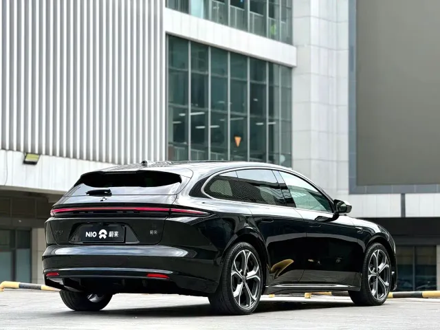 Nio ET5 Touring — Фото автомобиля 15