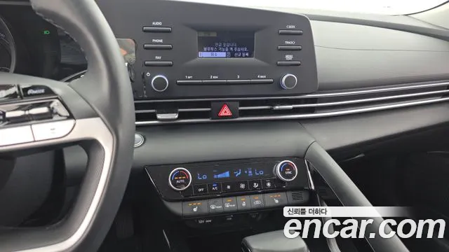 Hyundai AVANTE Smart — Фото автомобиля 17