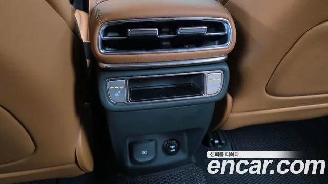 Genesis GV80 — Фото автомобиля 25