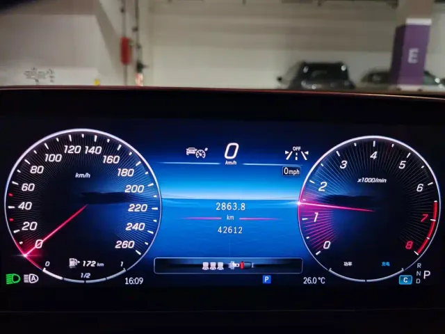 Mercedes-Benz C-Class — Фото автомобиля 9