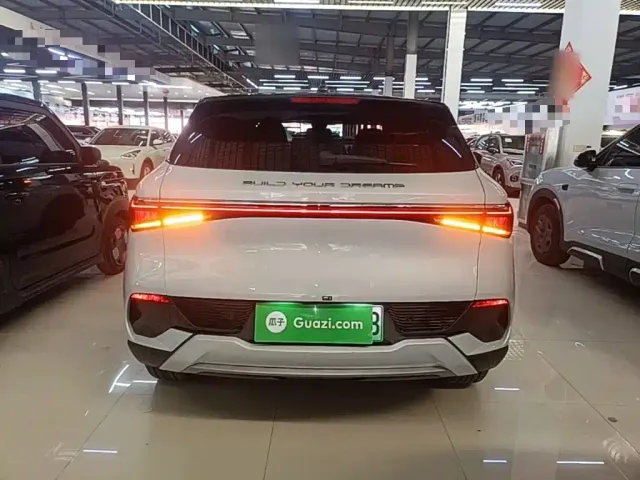 BYD Yuan PLUS — Фото автомобиля 5