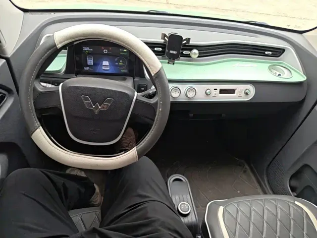 Wuling Hongguang Mini EV — Фото автомобиля 9