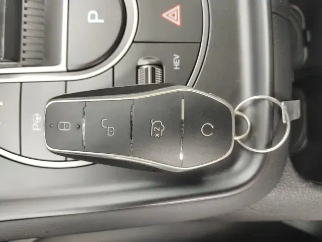 BYD Seal 05 DM-i — Фото автомобиля 8