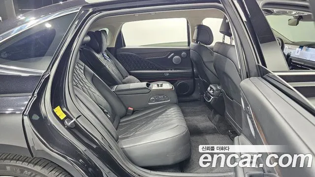 Genesis G80 Electrified G80 (RG3) — Фото автомобиля 18