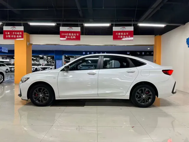 Buick Verano — Фото автомобиля 9
