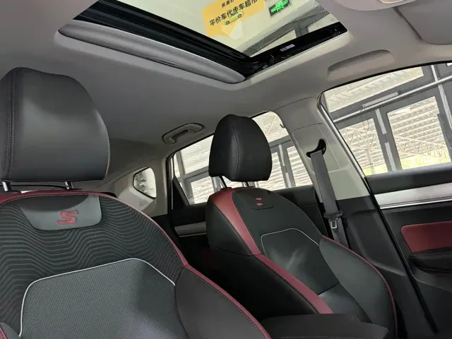 Geely Binyue — Фото автомобиля 7