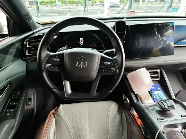 BYD Qin L — Фото автомобиля 2