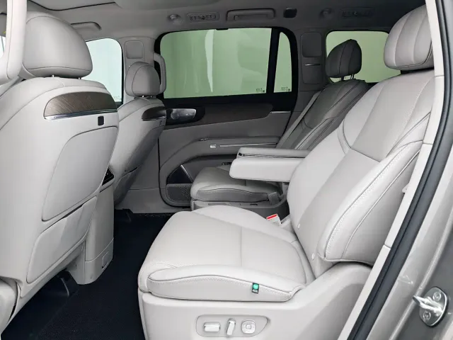 Leapmotor D Series — Фото автомобиля 5