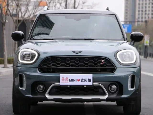 MINI Countryman — Фото автомобиля 2