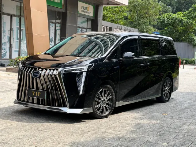 Фотография автомобиля — GAC Trumpchi E9