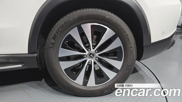 Mercedes-Benz GLE-Class GLE-класс W167 — Фото автомобиля 18