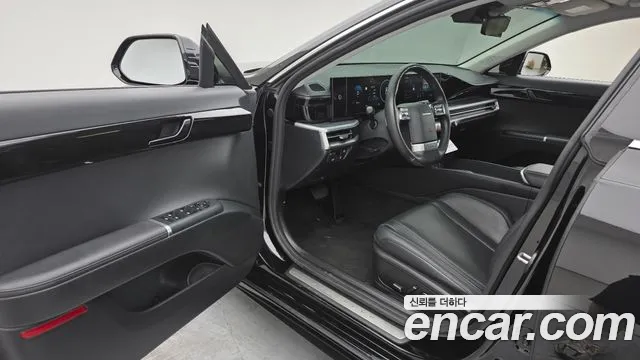 Hyundai Grandeur Grandeur (GN7) 2.5 Бензин 2WD — Фото автомобиля 10