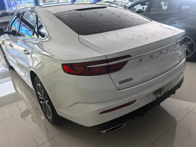 Geely Xingrui — Фото автомобиля 10