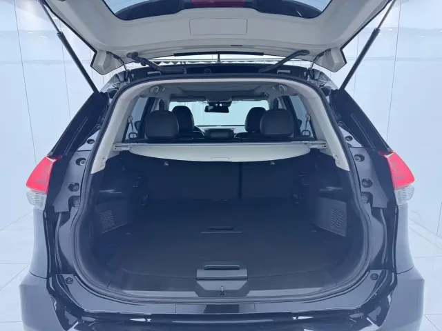 Nissan X-Trail — Фото автомобиля 15