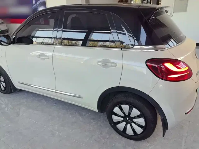 Wuling Bingo — Фото автомобиля 4
