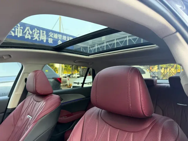 Hongqi H5 — Фото автомобиля 16