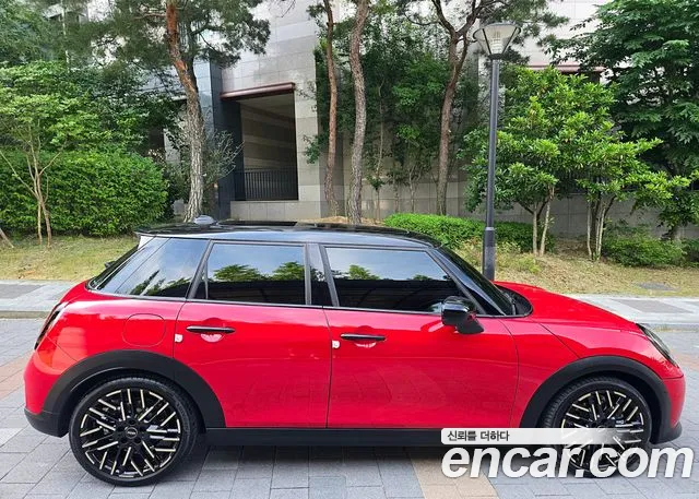 Mini Cooper — Фото автомобиля 7