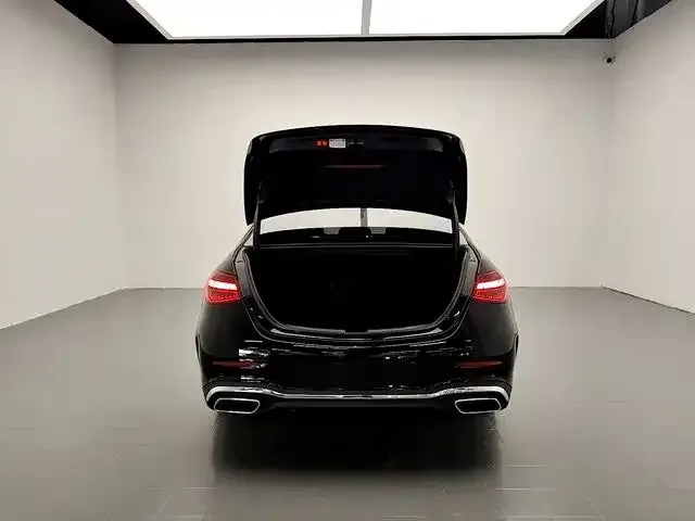 Mercedes-Benz C-Class — Фото автомобиля 15