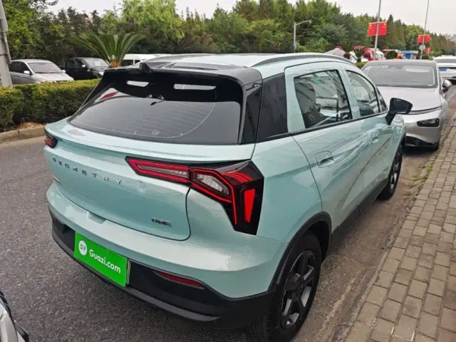 Geely Geometry E Firefly — Фото автомобиля 6