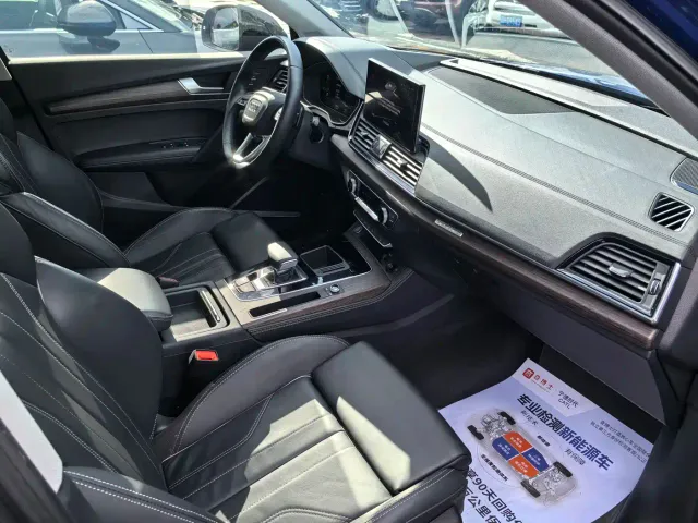 Audi Q5L — Фото автомобиля 21