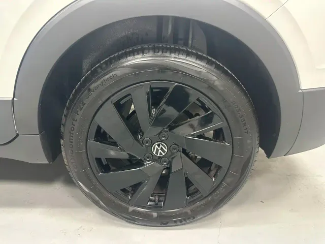 Volkswagen Tharu — Фото автомобиля 18