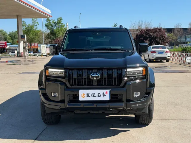 Toyota Prado — Фото автомобиля 2