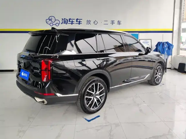GAC Trumpchi GS8 — Фото автомобиля 3
