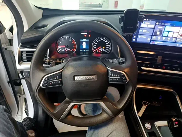 Haval H6 — Фото автомобиля 10