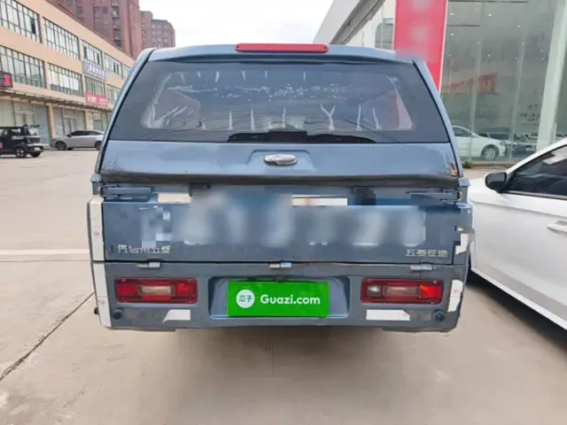 Wuling Zhengcheng — Фото автомобиля 5