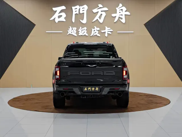 Ford F-150 Raptor — Фото автомобиля 5