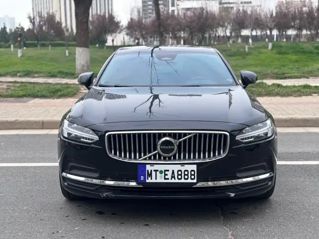 Volvo S90 — Фото автомобиля 2