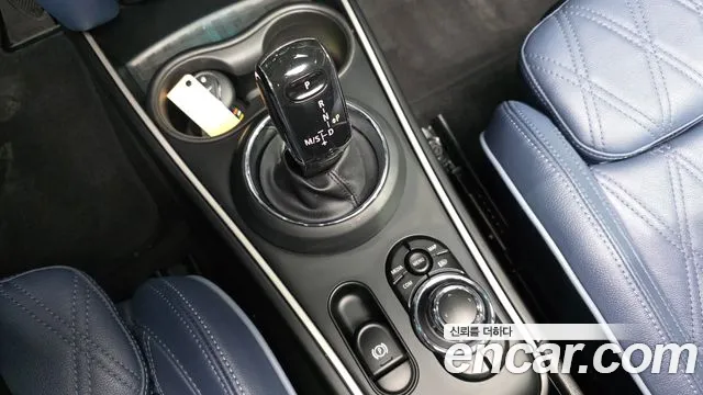 Mini Countryman — Фото автомобиля 9