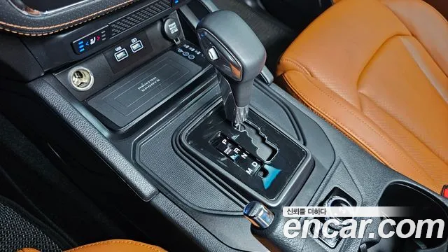 KG_Mobility_Ssangyong Rexton Новый Rexton Sport Khan Дизель 2.2 4WD — Фото автомобиля 9