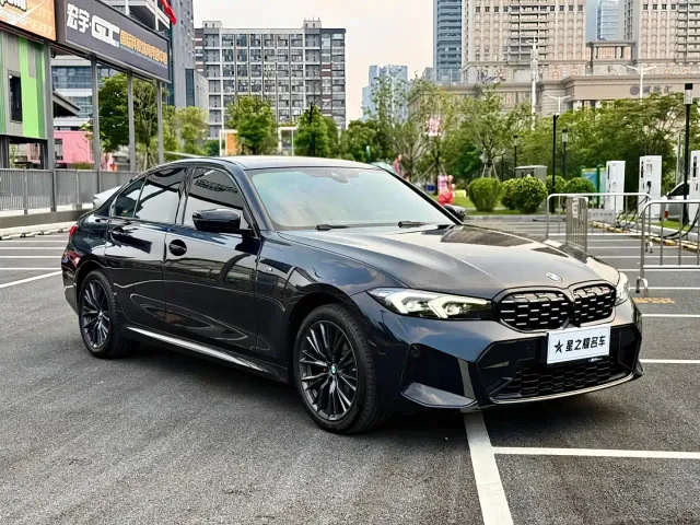 BMW 3 Series — Фото автомобиля 4