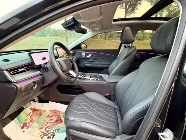 Chery Arrizo 8 PRO — Фото автомобиля 4