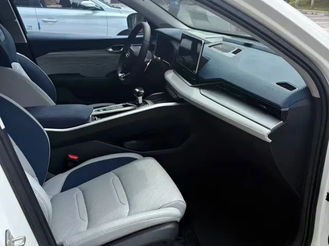 Geely Xingrui — Фото автомобиля 8