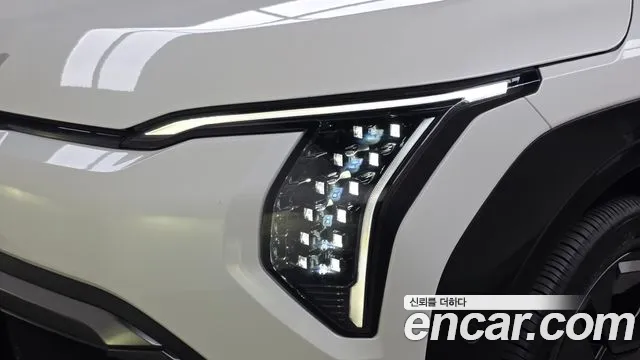 Kia EV3 — Фото автомобиля 7