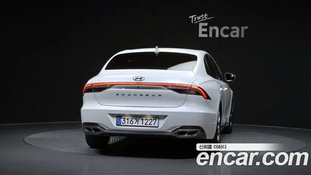 Hyundai Grandeur (New) Hybrid — Фото автомобиля 4