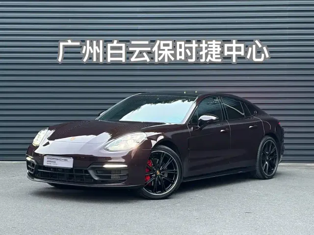 Фотография автомобиля — Porsche Panamera