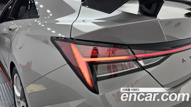 Hyundai AVANTE — Фото автомобиля 23